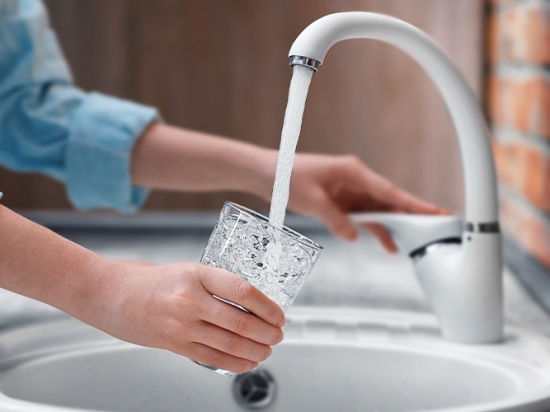 How to remove limescale in domestic water